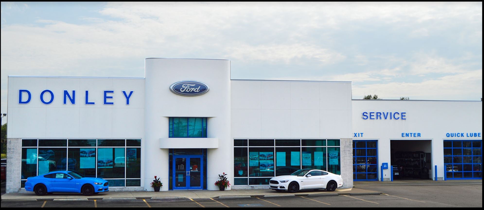 Donley Ford Shelby Dealership Exterior